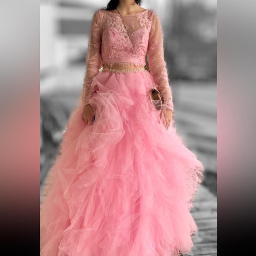 Mori Lee 2 pink piece prom princess lace top full skirt size 2